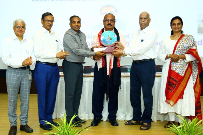 AVRA Technology Award – 2021 presented to Dr Krishna Ella