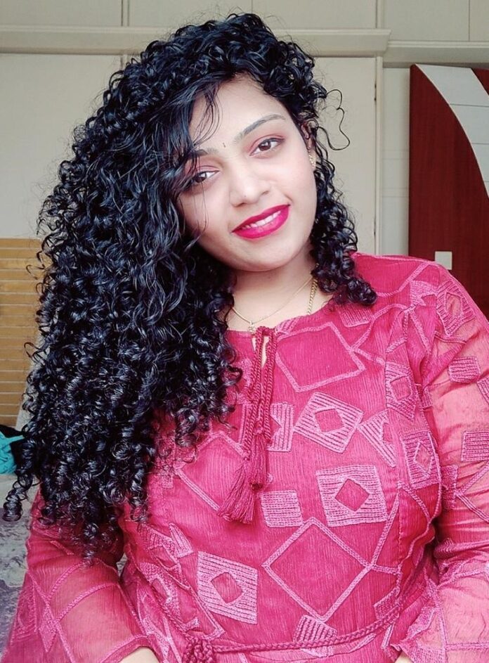 Vyshnavi Thabjula - The Indian curly girl