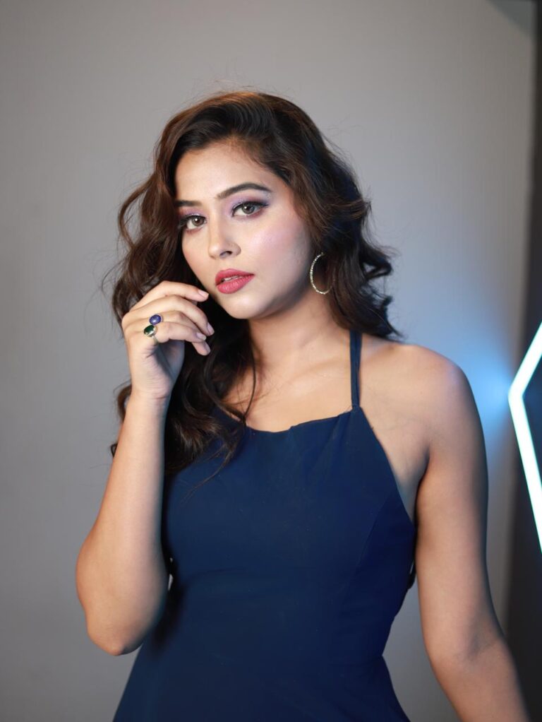 Kajal Tiwari a promising new actor has already impressed with her work in a number of influential videos and feature films 