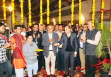 ‘Walk-in Cafe’ – A concept of breathing new life into coffee shop culture ‘Walk-in Cafe’ - A concept of breathing new life into coffee shop culture