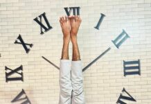 From working in the corporate world to entering the Yogic world and becoming a Master in Yogic Science, meet Yogacharya Suraj Saini. From working in the corporate world to entering the Yogic world and becoming a Master in Yogic Science, meet Yogacharya Suraj Saini.