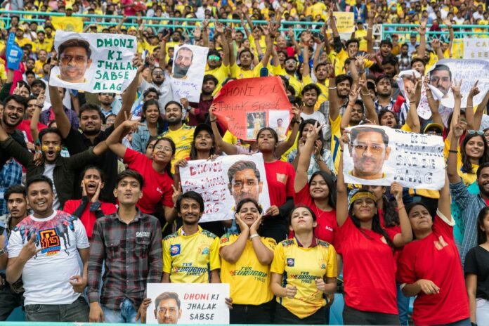 Fans go wild chanting “Dhoni Ki Jhalak Sabse Alag” at the abandoned IPL 2023 match between Chennai Super Kings and Lucknow Super Giants.