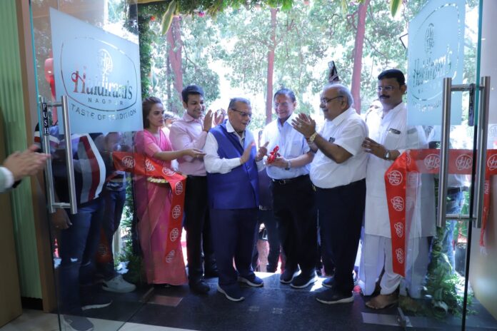 Haldiram’s Restaurant continues its expansion in the heart of Surat (1)