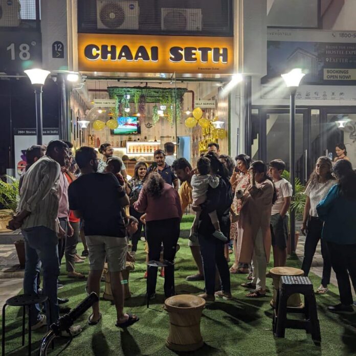 Chaai Seth Offers free chai to Sachin after Sachin memeburst