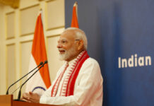 Prime Minister Addresses the Indian Community in Russia