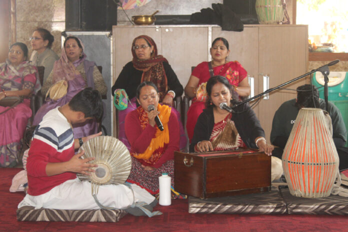 ISKCON Dwarka, Sankirtan Yajna, Sri Sri Rukmini Dwarkadhish Temple, Society for Krishna Consciousness, Swami Prabhupada, Brajendranandan Das,