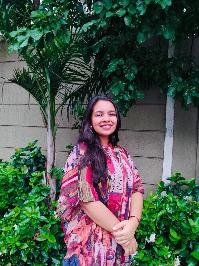 Book Review, When Love Remains, Smilee Prashant Bhatt