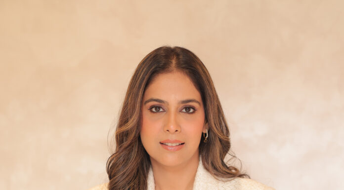 After a Strong Debut Year, Author Surbhi Gupta Credits Readers for the Success of Her Book Author Surbhi Gupta, Iron Draped in Silk,