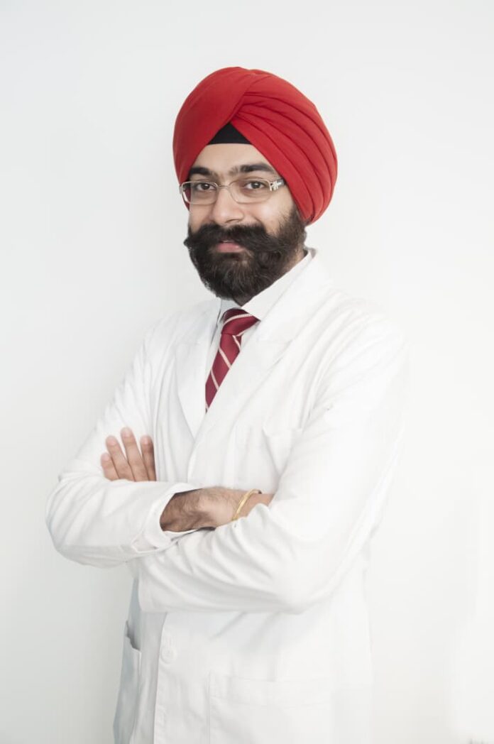 How does a high sugar diet impact the risk of developing diabetic retinopathy. Dr Digvijay Singh, Noble Eye Care, Gurugram, high sugar diet, diabetic retinopathy,